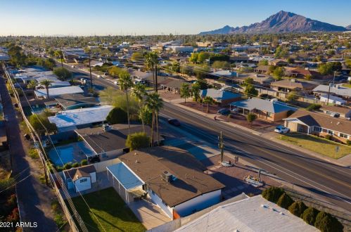 7331 Oak St, Scottsdale AZ  85257-1428 exterior