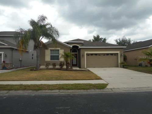 12837 Saulston Pl, Port Richey, FL 34669-5048