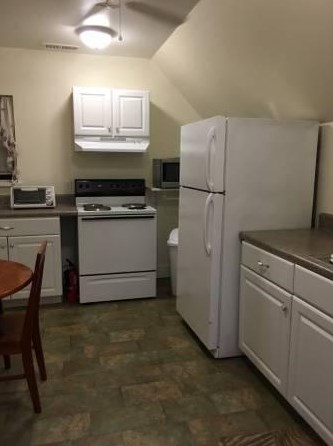 1584 Macoma Dr, Mount Pleasant SC  29466-9155 exterior