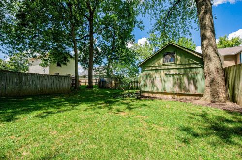 492 Jefferson St, Pataskala OH  43062-8207 exterior