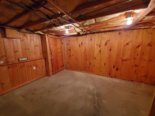 163 Jones Hill Rd, Enfield NH  03748-3307 exterior