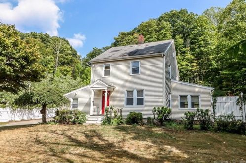 642 Old Stamford Rd, New Canaan CT  06840-6618 exterior