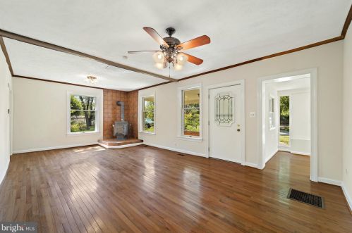 12904 Free St, Nokesville VA  20181-2221 exterior
