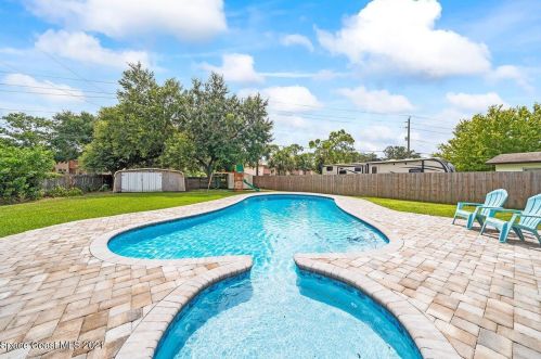 2409 Riviera Dr, Titusville, FL 32780-5121