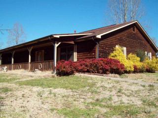 184 Edgewater Ave, Dayton, TN 37321-7233