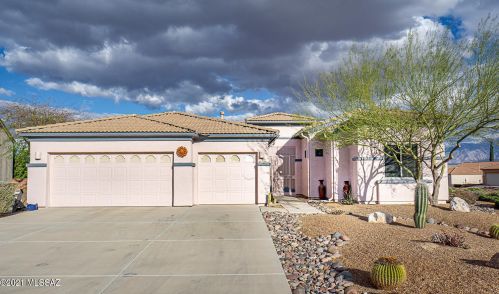 44 Cape Royal Dr, Green Valley, AZ 85614-5958