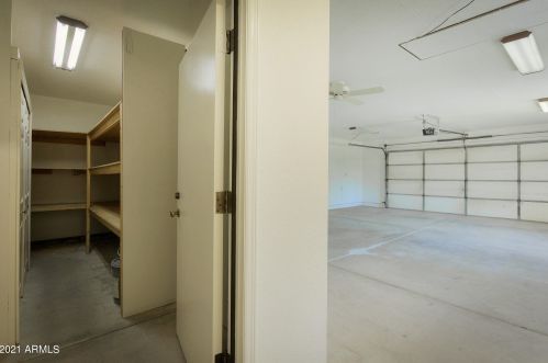 8750 7th Ave, Phoenix AZ 85007-1703 exterior