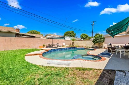 5507 Golden West Ave, Temple City CA  91780-2519 exterior