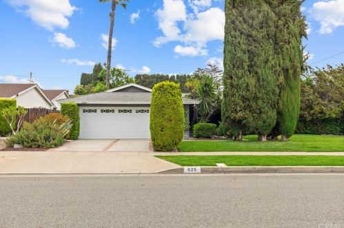 625 Laurinda Ln, Orange, CA 92869-5116
