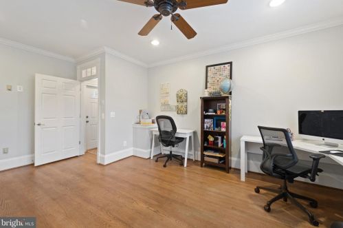 213 Loudoun St, Leesburg VA exterior