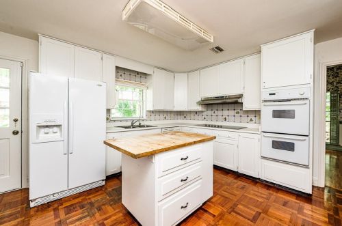 3 Riverside Cir, Ormond Beach FL  32176-6538 exterior