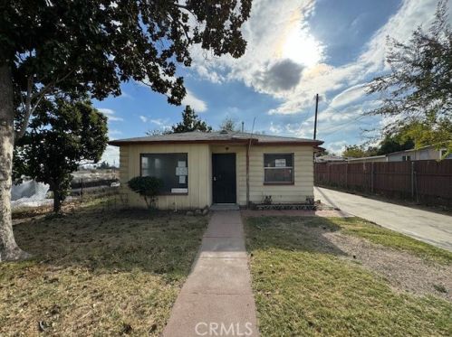 925 Olive St, San Bernardino, CA 92411-2320