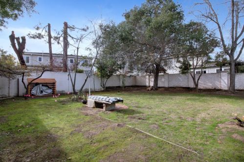 20436 Sea Gull Way, Saratoga CA  95070-3156 exterior