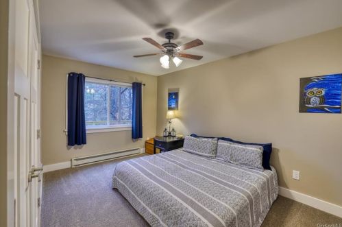 6 Cres Vw, Rock Hill NY  12775-6629 exterior