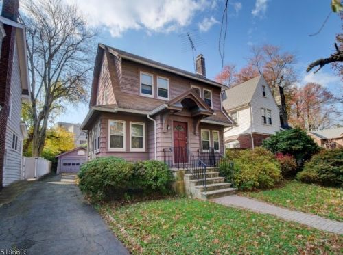 558 Varsity Rd, South Orange, NJ 07079-2631
