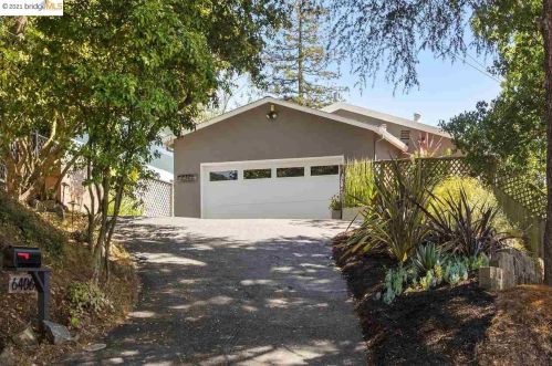 6406 Colton Blvd, Oakland, CA 94611-2215