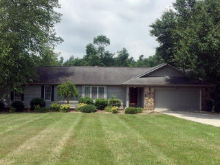 507 Creekway Dr, Crossville, TN 38555-8421
