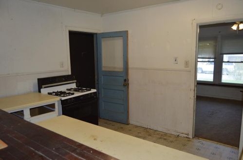 905 Park St, Greenville TX  75401-5433 exterior