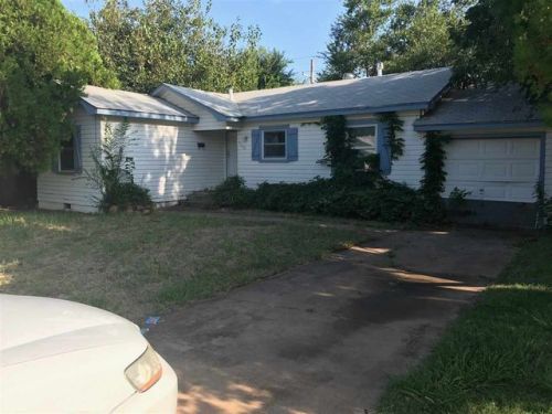 2140 Lincoln Ave, Lawton, OK 73505-1947