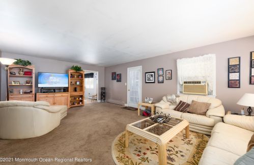 107 New Prospect Rd, Jackson Twp, NJ 08527-1359