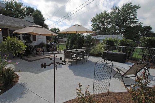 235 Ashbrook Cir, Covington, KY 41017-3103