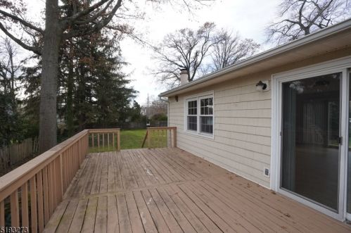 139 Farley Ave, Fanwood NJ  07023-1060 exterior