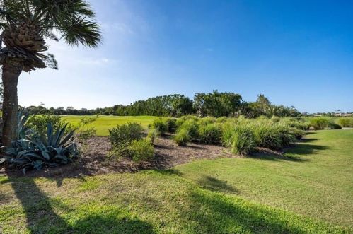 5725 Grande Reserve Way, Naples FL  34110-2311 exterior