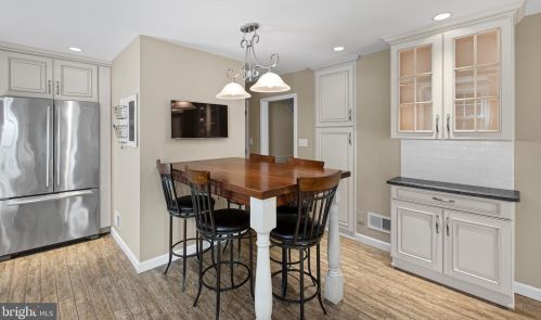 2501 Annwood Dr, Wilmington, DE 19810-4707