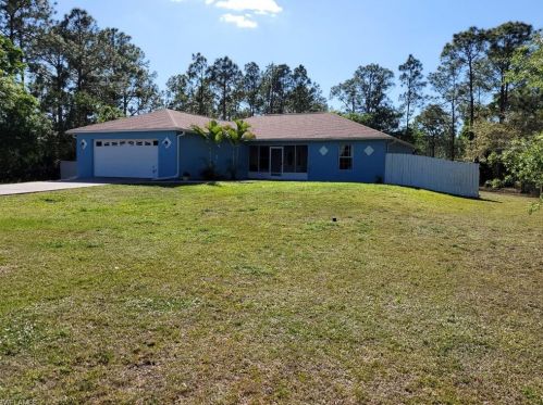 921 Wellington Ave, Lehigh Acres, FL 33972-3619