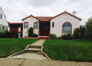 2424 Fairview Ave, Spokane WA  99205-3832 exterior