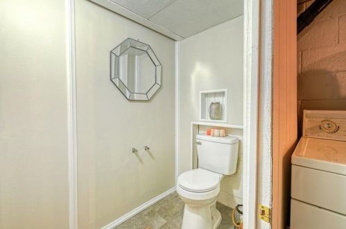 3820 Howley St, Pittsburgh PA 15224-1439 exterior