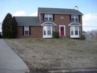 505 Brentwood Cir, Clarksville, TN 37042-3485