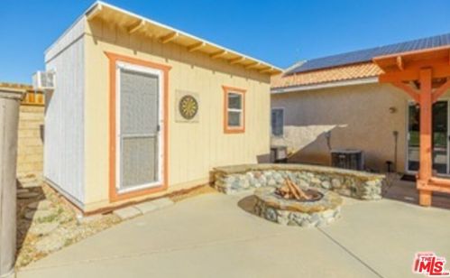 42417 Plains Dr, Lancaster CA  93536-4539 exterior