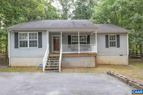 5 Glen Burnie Rd, Bybee, VA 22963-3239