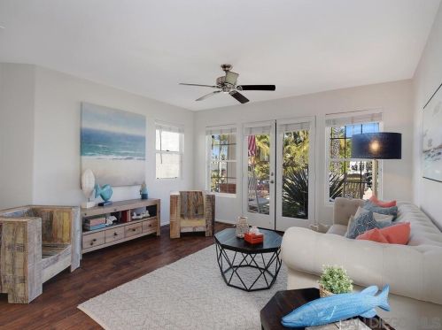 4729 Pescadero Ave, San Diego CA 92107-3541 exterior