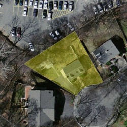 19 Carthay Cir, Newton MA  02461-1106 aerial view