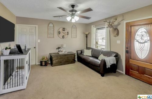 1905 Morningside St, Victoria TX 77901-7243 exterior