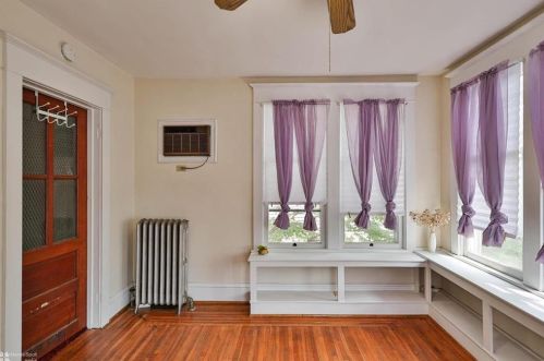 1814 Washington Blvd, Easton PA  18042-4633 exterior