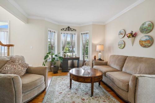 39 Robin Ct, Poughquag NY  12570-4508 exterior