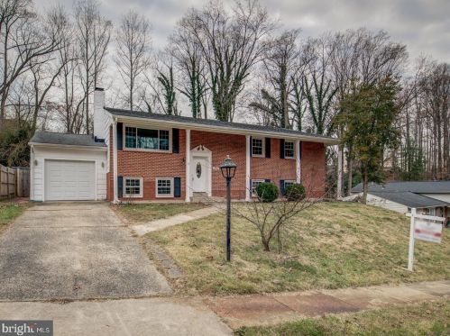 2263 Spinnaker Ct, Woodbridge VA  22192-2129 exterior
