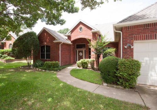 1409 Pearl River Dr, Lewisville TX  75028-8295 exterior