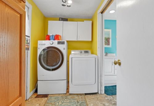 6359 Mink St, Pataskala OH  43062-7814 exterior