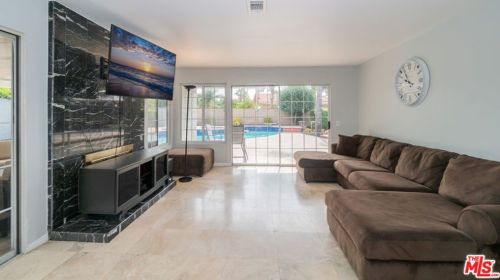 1766 Wilson Ave, Upland CA  91784-1724 exterior