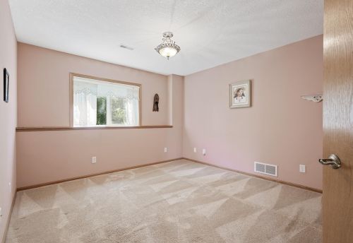 4687 19th St, Columbus MN  55025 exterior