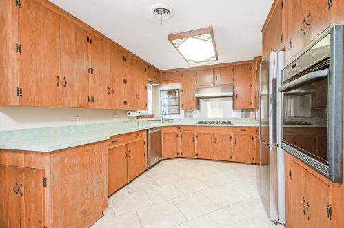 522 Highland Blvd, Richardson TX  75081-4270 exterior