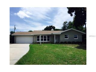 14280 Hetrick Cir, Largo, FL 33774-5215