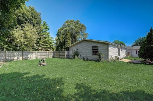 4609 74th Pl, Kenosha WI  53142-3711 exterior