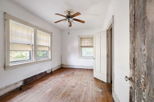 636 Lincoln St, Gary IN  46402-2141 exterior