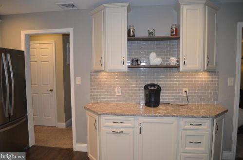 156 Boxwood Ct, Pottstown PA  19464-1500 exterior