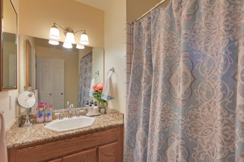 18883 Hummingbird Dr, Lake Wildwood CA  95946-9694 exterior